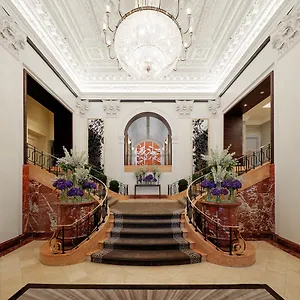 The Peninsula Otel